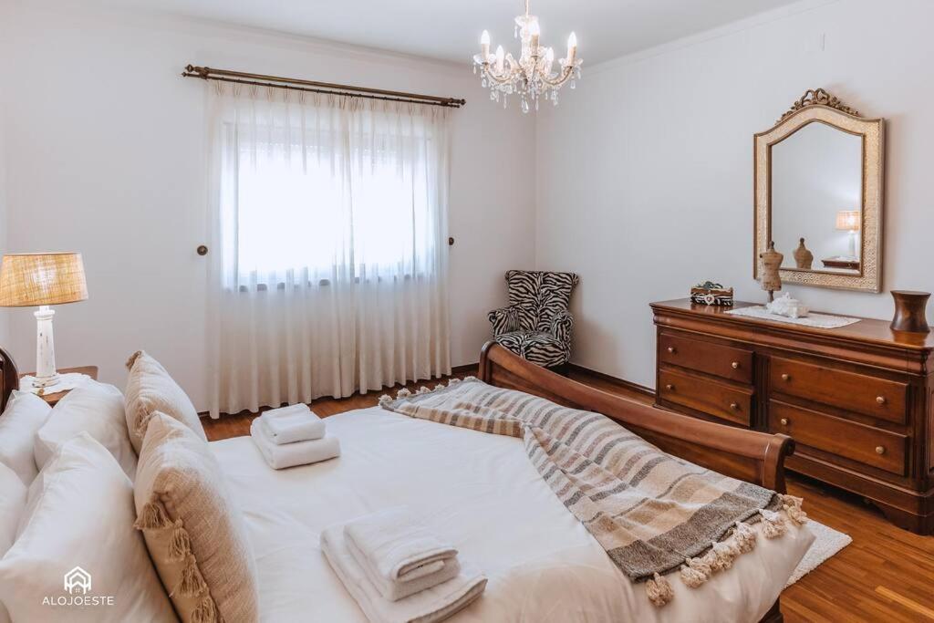 Casa Do Patio - 3 Bedrooms, Ponte Rol Torres Vedras Extérieur photo
